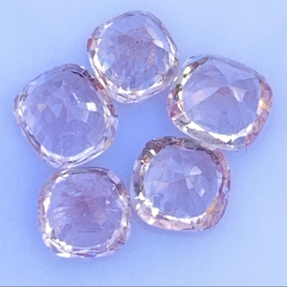 Natural Pastel Pink Spinel: Lot of 5 Cushion Cut Gemstones - Picture 9 of 15
